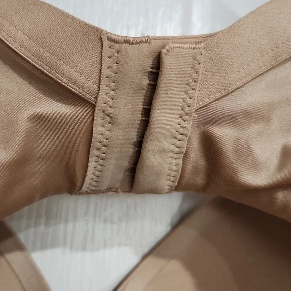 Soma Stunning Support Smooth Full Coverage Underwire Bra Size 42 DDD - Picture 4 of 6